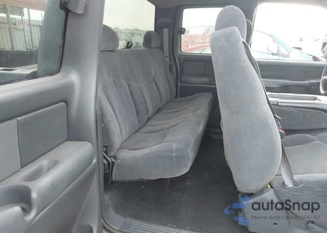 2002 Chevrolet Silverado 1500 Ls from USA, damaged, VIN 2GCEC19V421166708